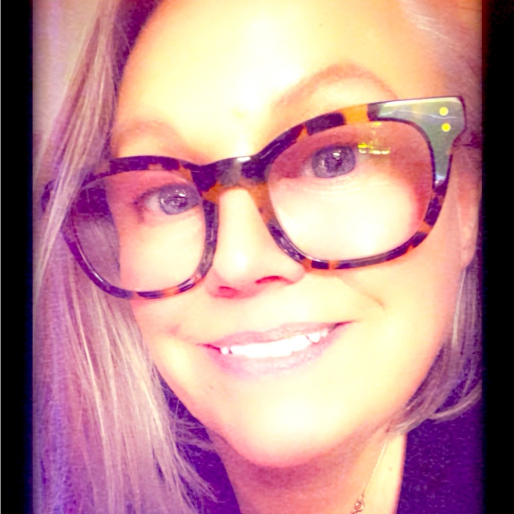 Meet your Posher, Jenny